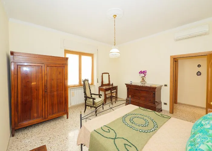 شقة Aranci 67- Up Station & Vesuvius View