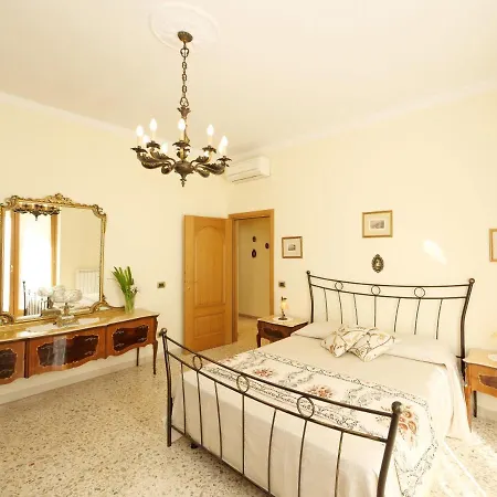 Apartamento Aranci 67 - Centre And Vesuvius View Península Sorrentina