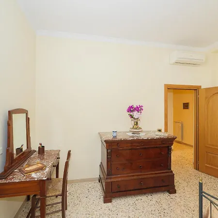 Aranci 67, Station & Vesuvius View Appartement Sorrente